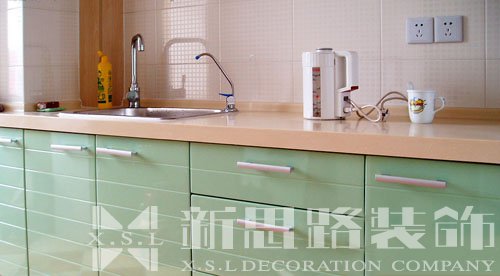 記?。》孔忧f不要這樣裝！